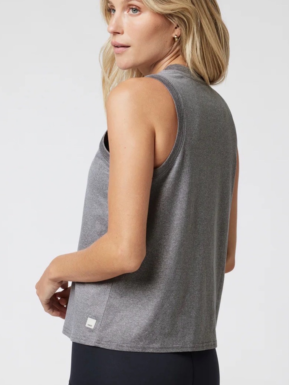 Vuori Energy Tank Top | Women's Large | Heather Gray | Activewear - Picture 2 of 8